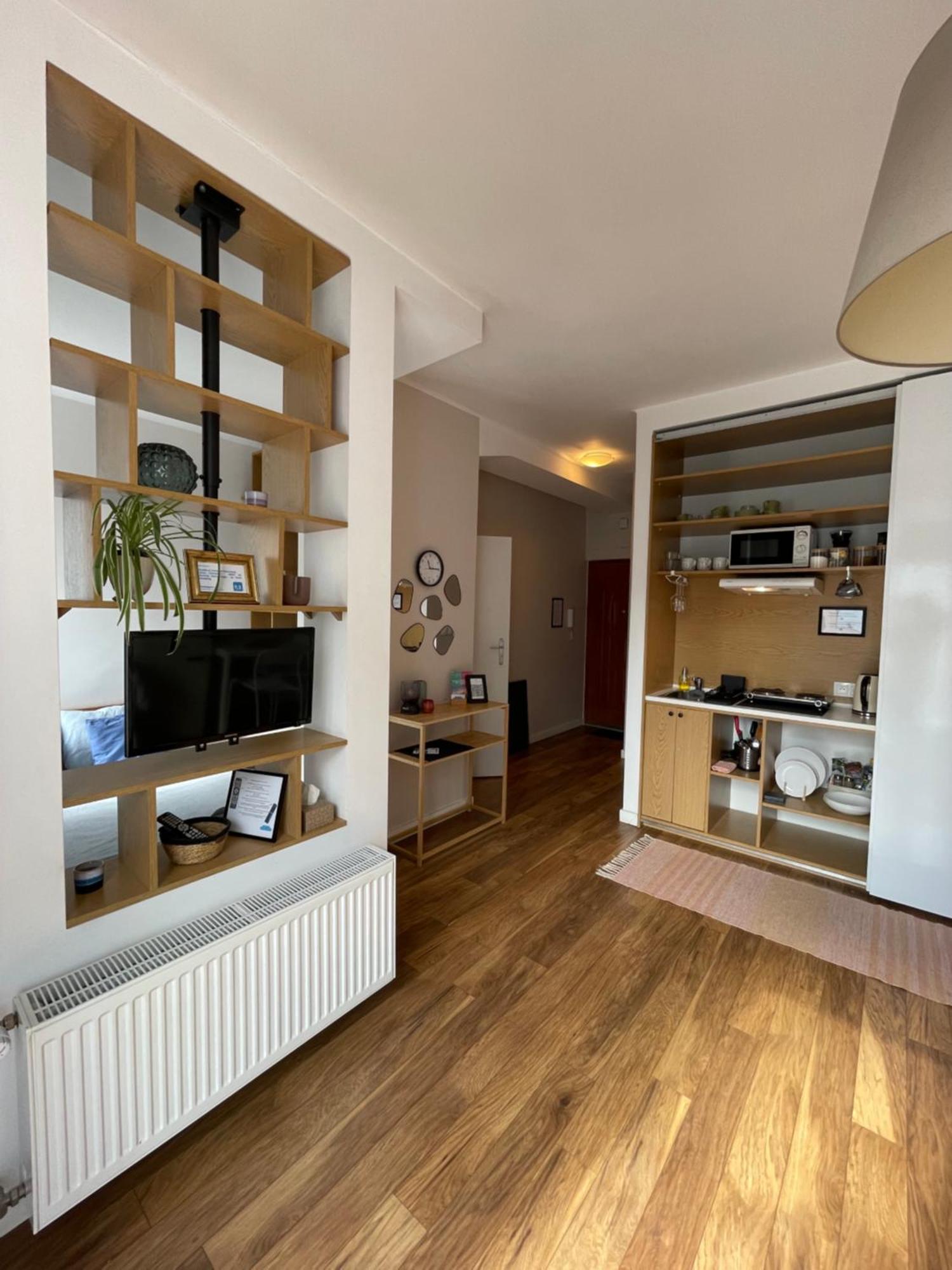Studio W Centrum Warszawy Ulica Chmielna - 500M Od Dworca Centralnego - By Good Sleeping Варшава Экстерьер фото